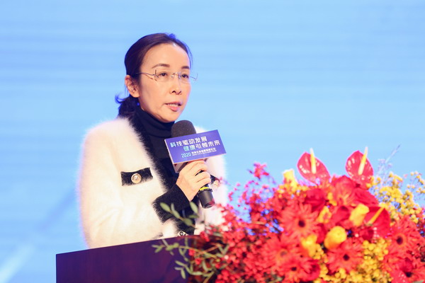 02 完美(中国)有限公司常务副总裁赵建红讲话.jpg